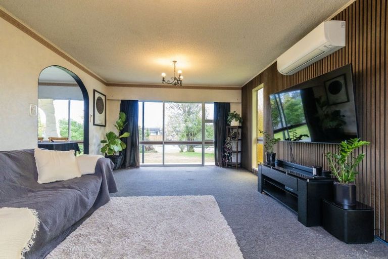 Photo of property in 16 Kimberley Grove, Westbrook, Palmerston North, 4412