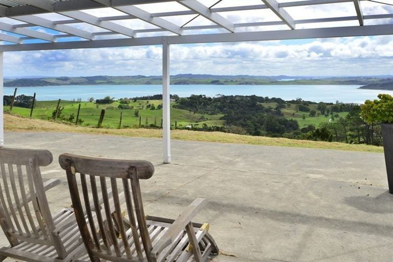 Photo of property in 258 Pah Hill Road, Wharehine, Wellsford, 0973