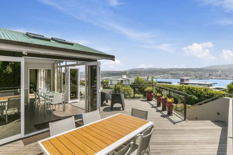 Photo of property in 13 Danube Street, Vauxhall, Dunedin, 9013