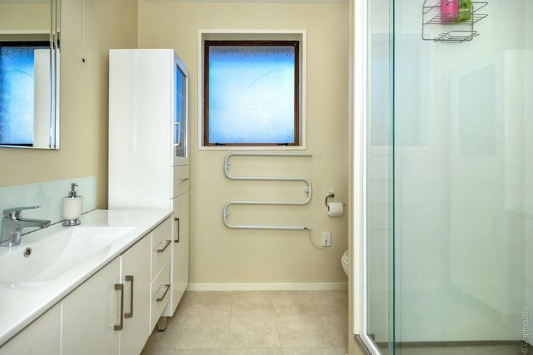 Photo of property in 1/12 Brittan Street, Linwood, Christchurch, 8011