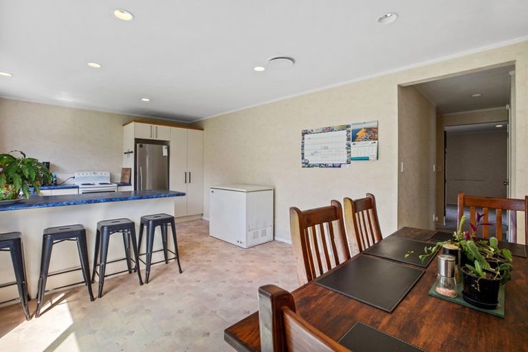 Photo of property in 15 Gilmore Street, Te Puke, 3119