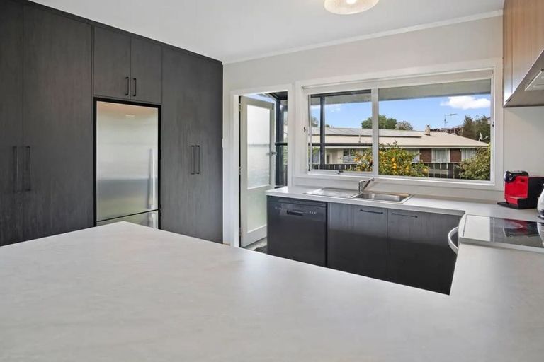 Photo of property in 586 Bank Street, Te Awamutu, 3800