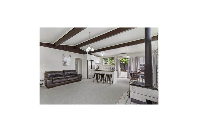 Photo of property in 93 Crawford Avenue, Mangere Bridge, Auckland, 2022