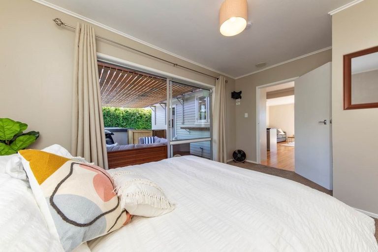 Photo of property in 18a Gilliam Street, New Lynn, Auckland, 0600
