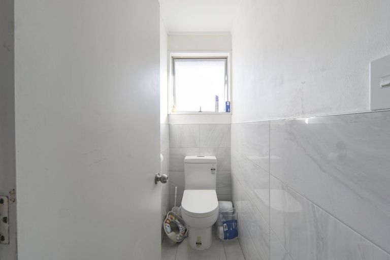 Photo of property in 50 Oakfield Crescent, Pukete, Hamilton, 3200