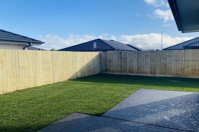 Photo of property in 20 Ned Place, Halswell, Christchurch, 8025