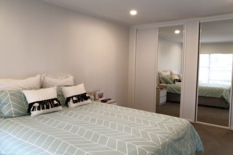 Photo of property in 4/104 Coronation Road, Papatoetoe, Auckland, 2025