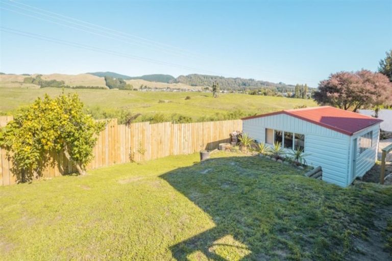 Photo of property in 14 Walnut Place, Owhata, Rotorua, 3010
