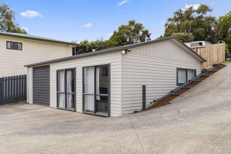 Photo of property in 4 Meander Drive, Welcome Bay, Tauranga, 3112