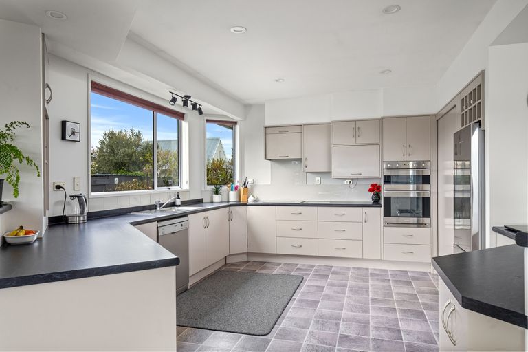 Photo of property in 98 Ventry Street, Alexandra, 9320