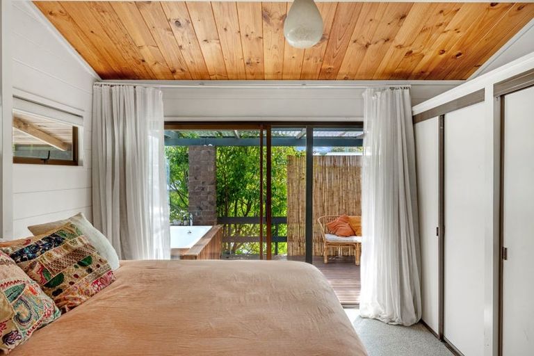Photo of property in 102 Oak Street, Mangapapa, Gisborne, 4010