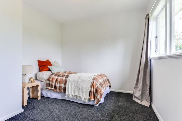 Photo of property in 15 Allenby Street, Bader, Hamilton, 3206