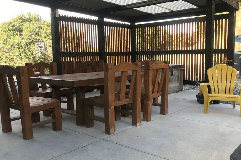 Photo of property in 33 Grahamtown Road, Onerahi, Whangarei, 0174