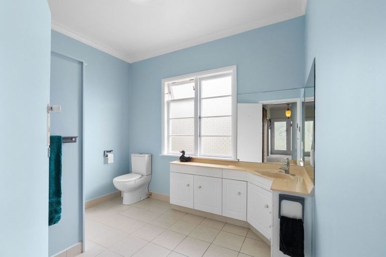 Photo of property in 3 Worcester Street, Levin, 5510