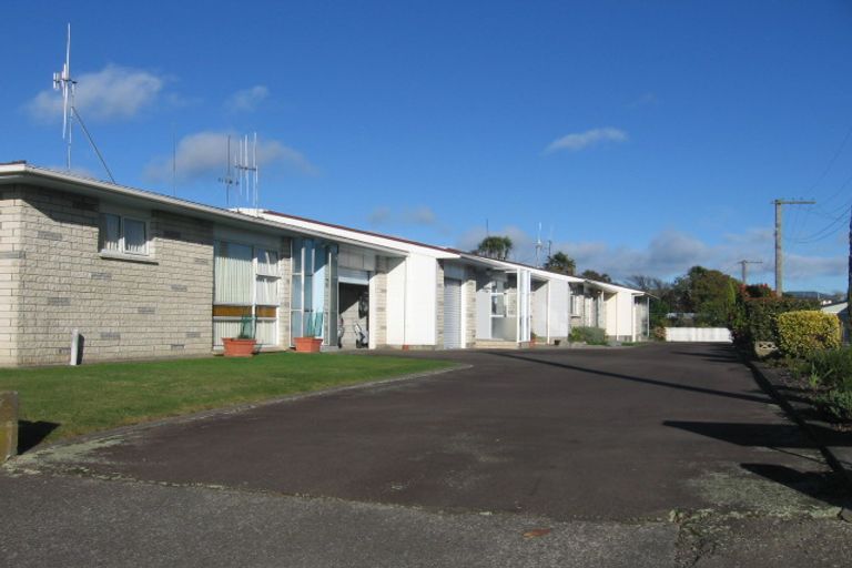Photo of property in 1/28 Wood Street, Takaro, Palmerston North, 4410