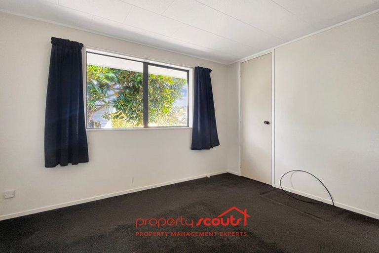 Photo of property in 25 Lilburn Crescent, Massey, Auckland, 0614