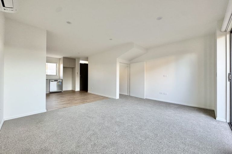 Photo of property in 2/40 Blakehall Place, Spreydon, Christchurch, 8024