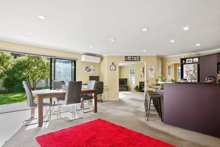 Photo of property in 20 Thames Street, Welbourn, New Plymouth, 4310