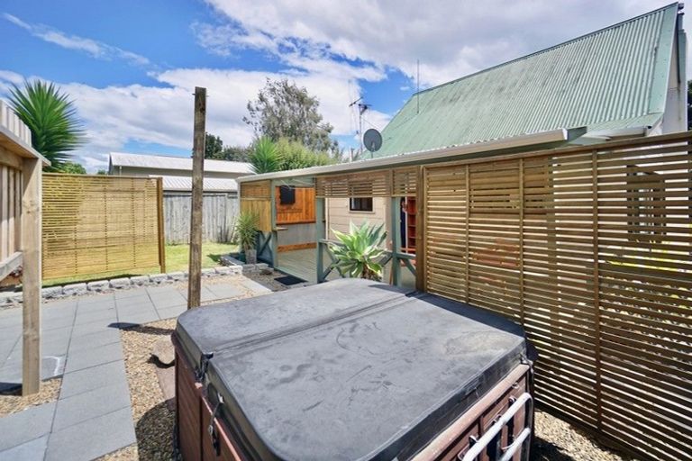 Photo of property in 46 Lee Street, Te Puke, 3119