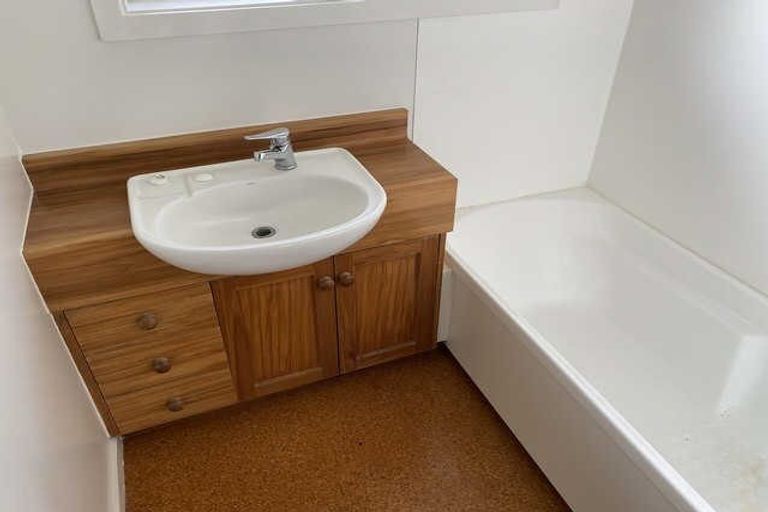 Photo of property in 24 Derby Street, St Albans, Christchurch, 8014