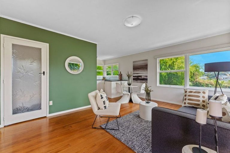 Photo of property in 9a/1 Eversleigh Road, Belmont, Auckland, 0622