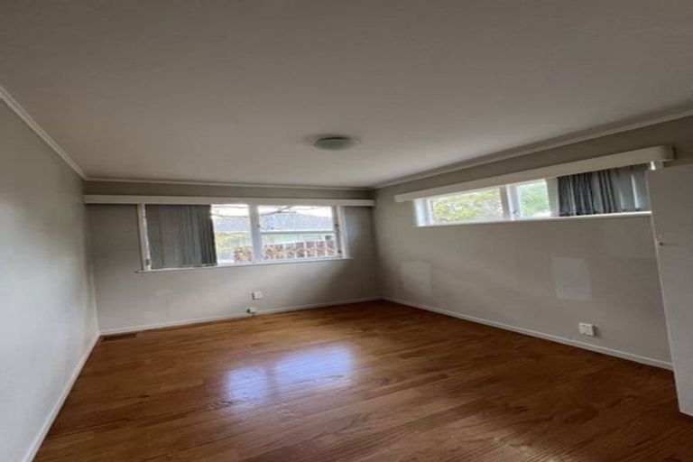 Photo of property in 10 Wordsworth Road, Manurewa, Auckland, 2102