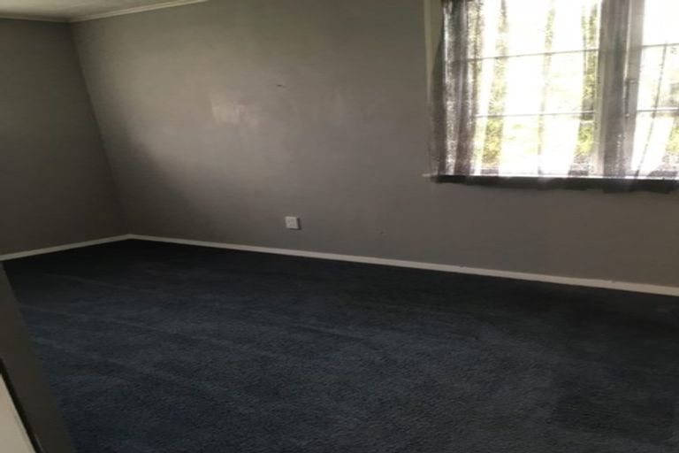 Photo of property in 2 Waihi Road, Hawera, 4610