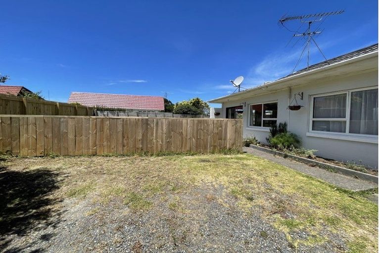 Photo of property in 3 Quo Vadis Place, Red Beach, 0932