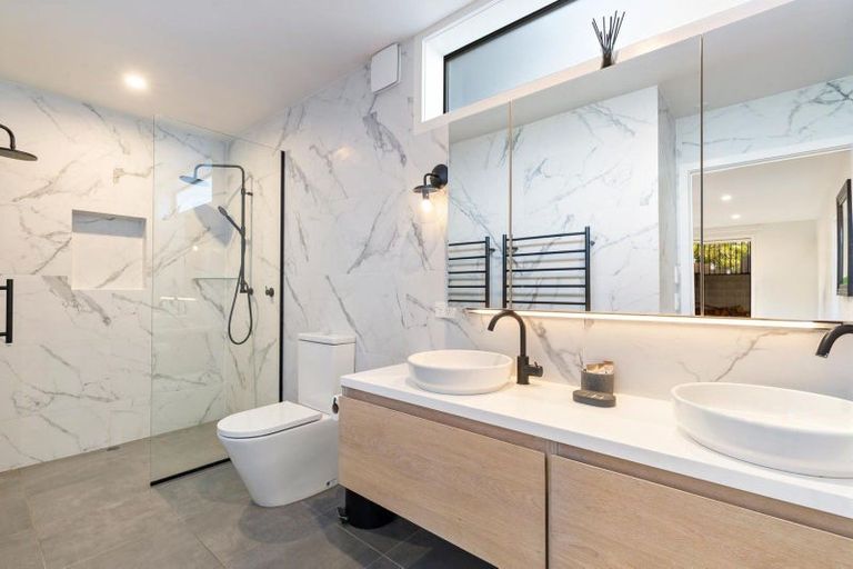 Photo of property in 23 Westview Road, Wanaka, 9305
