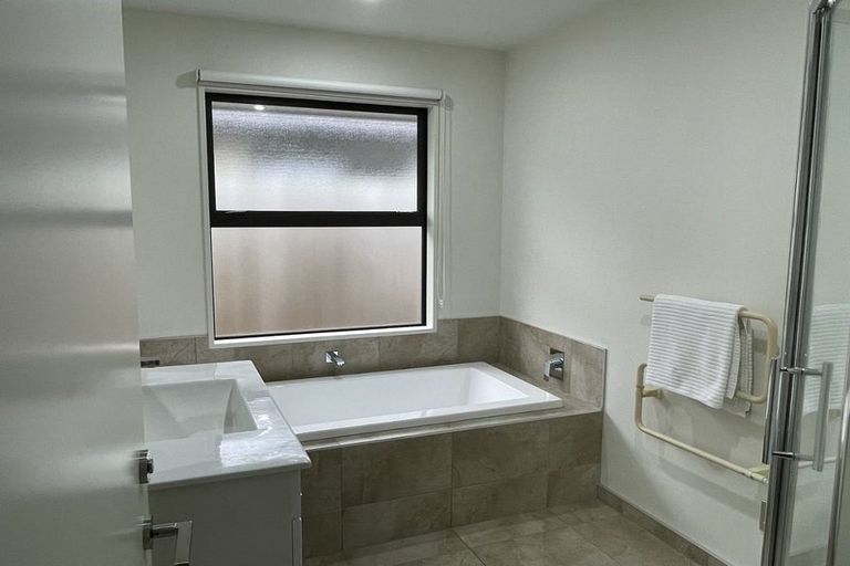 Photo of property in 28 Keene Street, Wigram, Christchurch, 8042