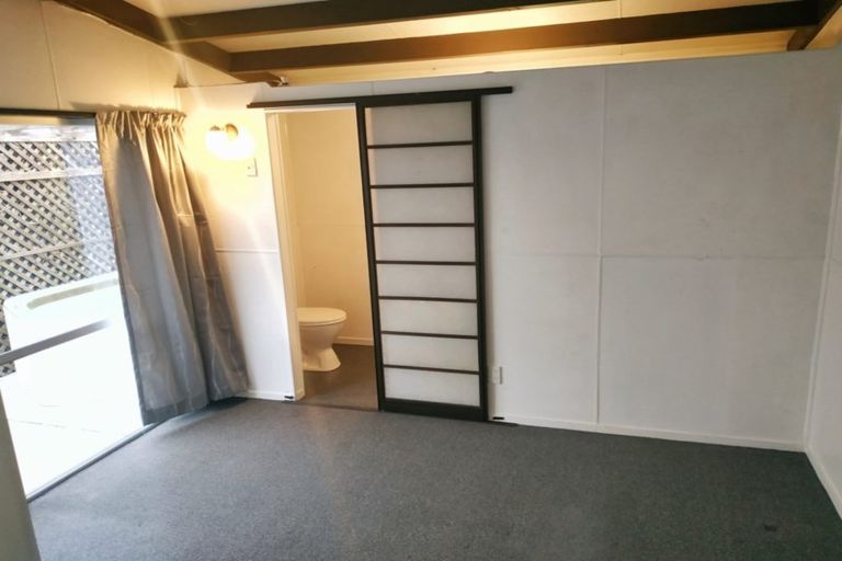 Photo of property in 26 Mundys Road, Dallington, Christchurch, 8061