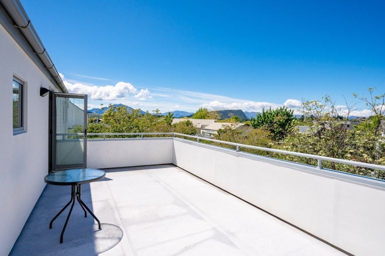 Photo of property in 7 Meadowbrook Place, Wanaka, 9305