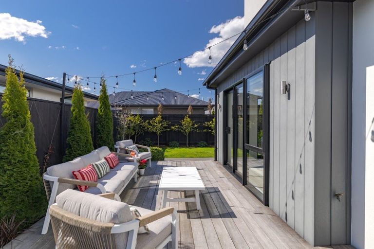 Photo of property in 61 Prestons Park Drive, Marshland, Christchurch, 8083