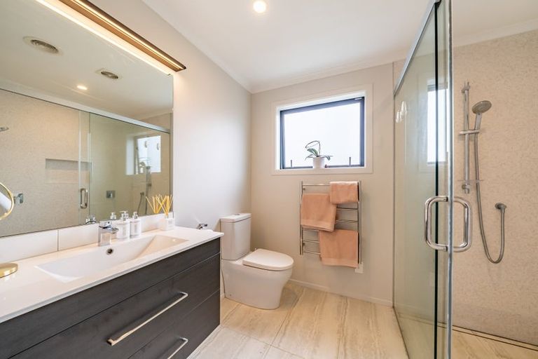 Photo of property in 6 Schooner Drive, Whitby, Porirua, 5024