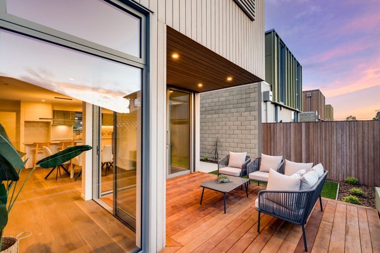 Photo of property in 4/42 Browns Road, St Albans, Christchurch, 8014