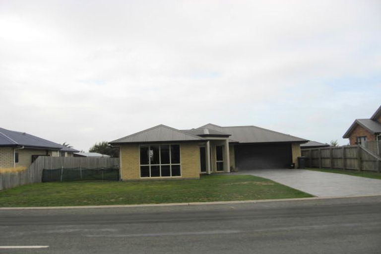 Photo of property in 49 Brookside Road, Rolleston, 7614