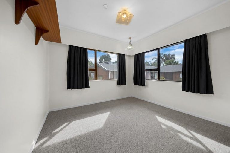 Photo of property in 5 Kavanagh Place, Opaheke, Papakura, 2113
