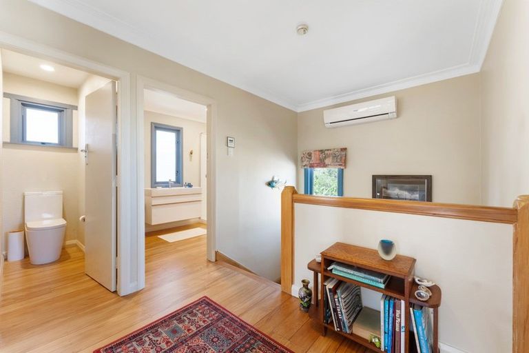 Photo of property in 29 Fulford Street, New Plymouth, 4310