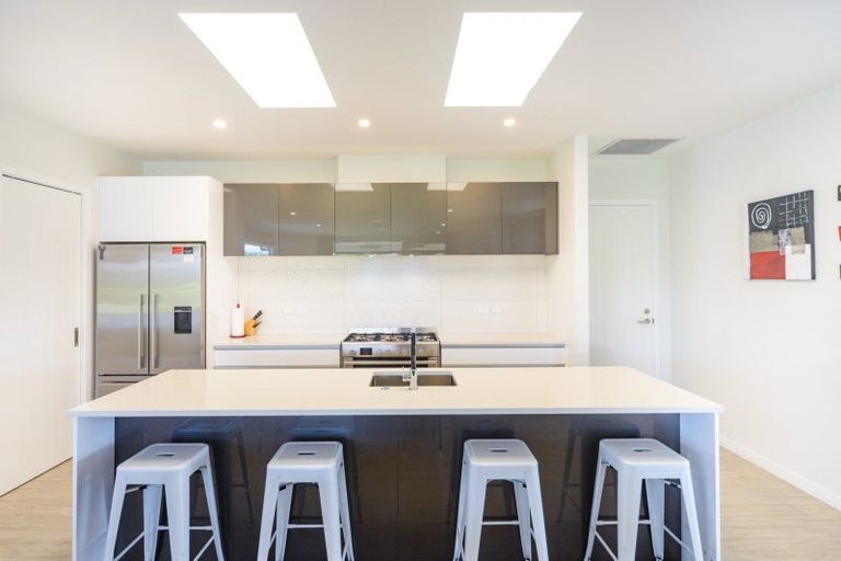 Photo of property in 33 Hartwell Drive, Kelvin Grove, Palmerston North, 4470