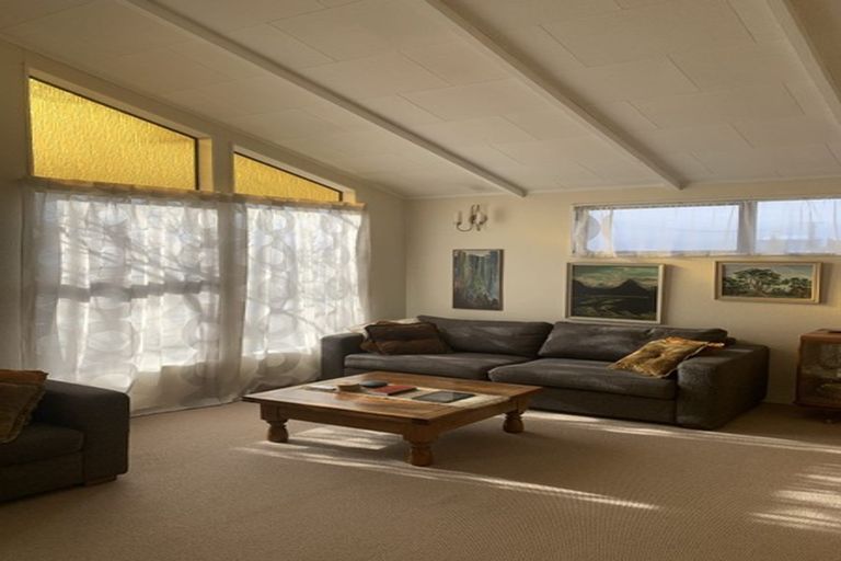 Photo of property in 1 Nukumea Common, Orewa, 0931