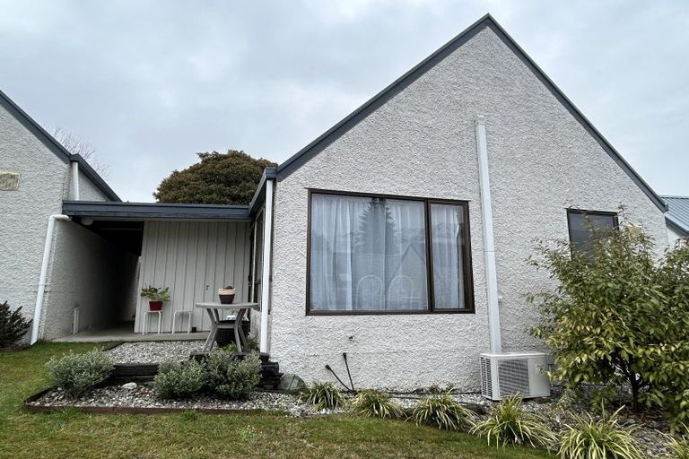 Photo of property in 3/33 Hedditch Street, Wanaka, 9305