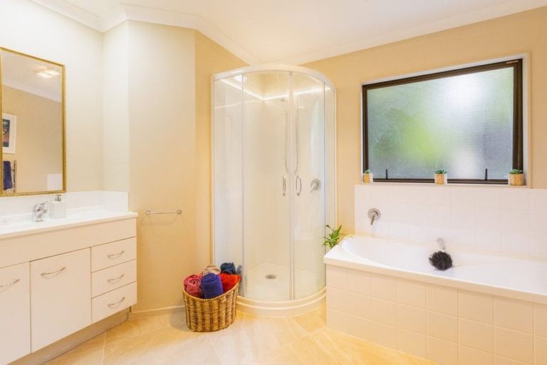 Photo of property in 8a Chester Street, Taradale, Napier, 4112