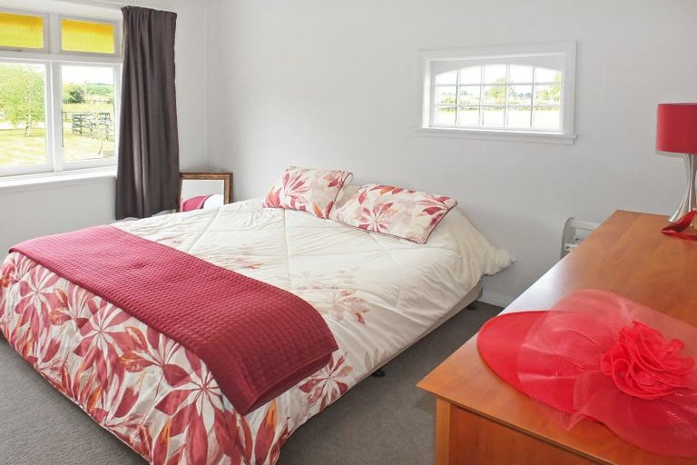 Photo of property in 125 Hickford Road, Foxton, 4893
