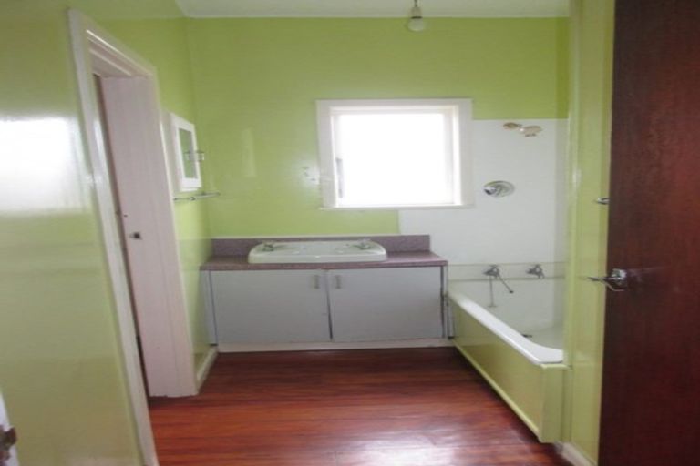 Photo of property in 17 Lahore Street, Wairoa, 4108