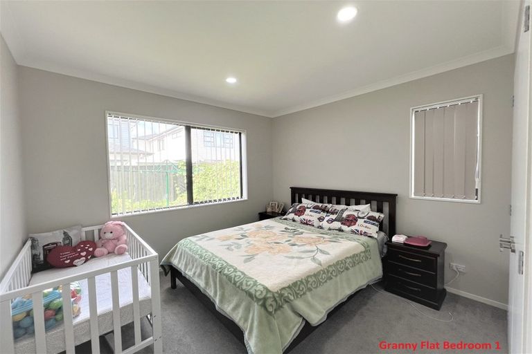 Photo of property in 17 Golden Avenue, Flat Bush, Auckland, 2019