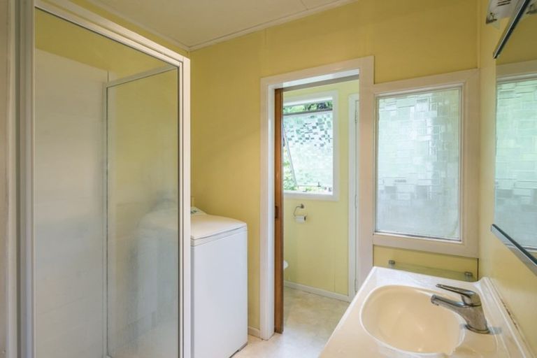 Photo of property in 13a Sweetman Avenue, Paraparaumu Beach, Paraparaumu, 5032