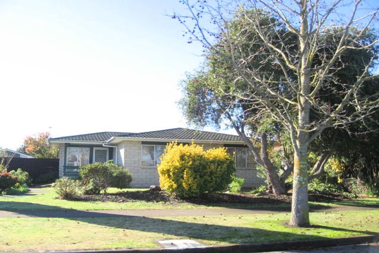 Photo of property in 2/904 Clive Street, Akina, Hastings, 4122