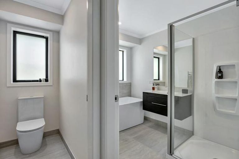 Photo of property in 13 One Haruru Street, Cambridge, 3493