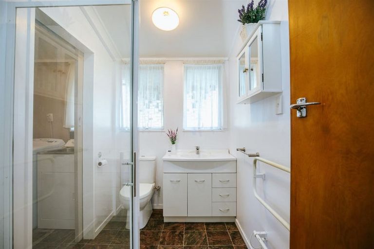 Photo of property in 1 Hunter Crescent, Wanaka, 9305