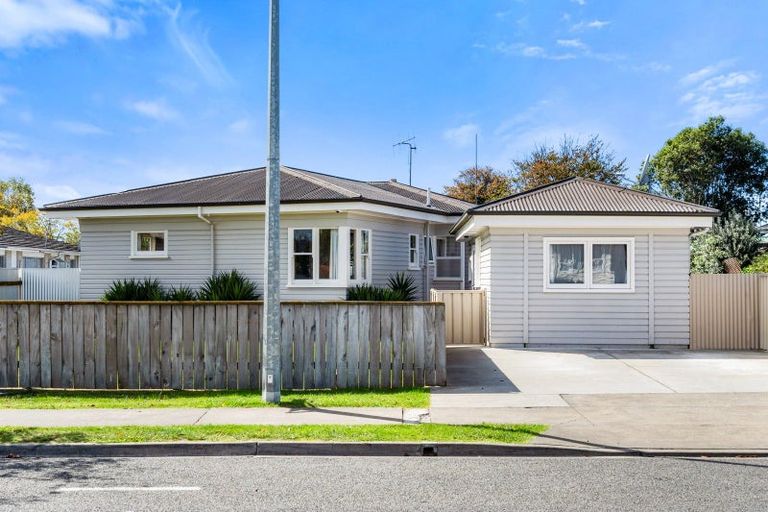 Photo of property in 1011 Duke Street, Mahora, Hastings, 4120